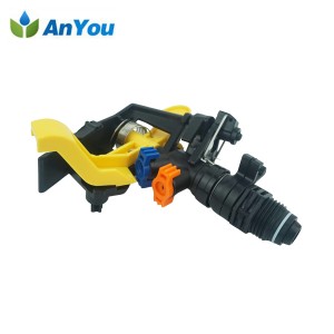 Plastic Adjustable Sprinkler with 2 Nozzles