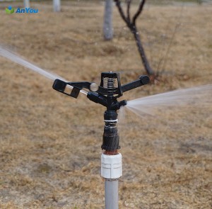 Plastic Impact Sprinkler with Female Thread Connection